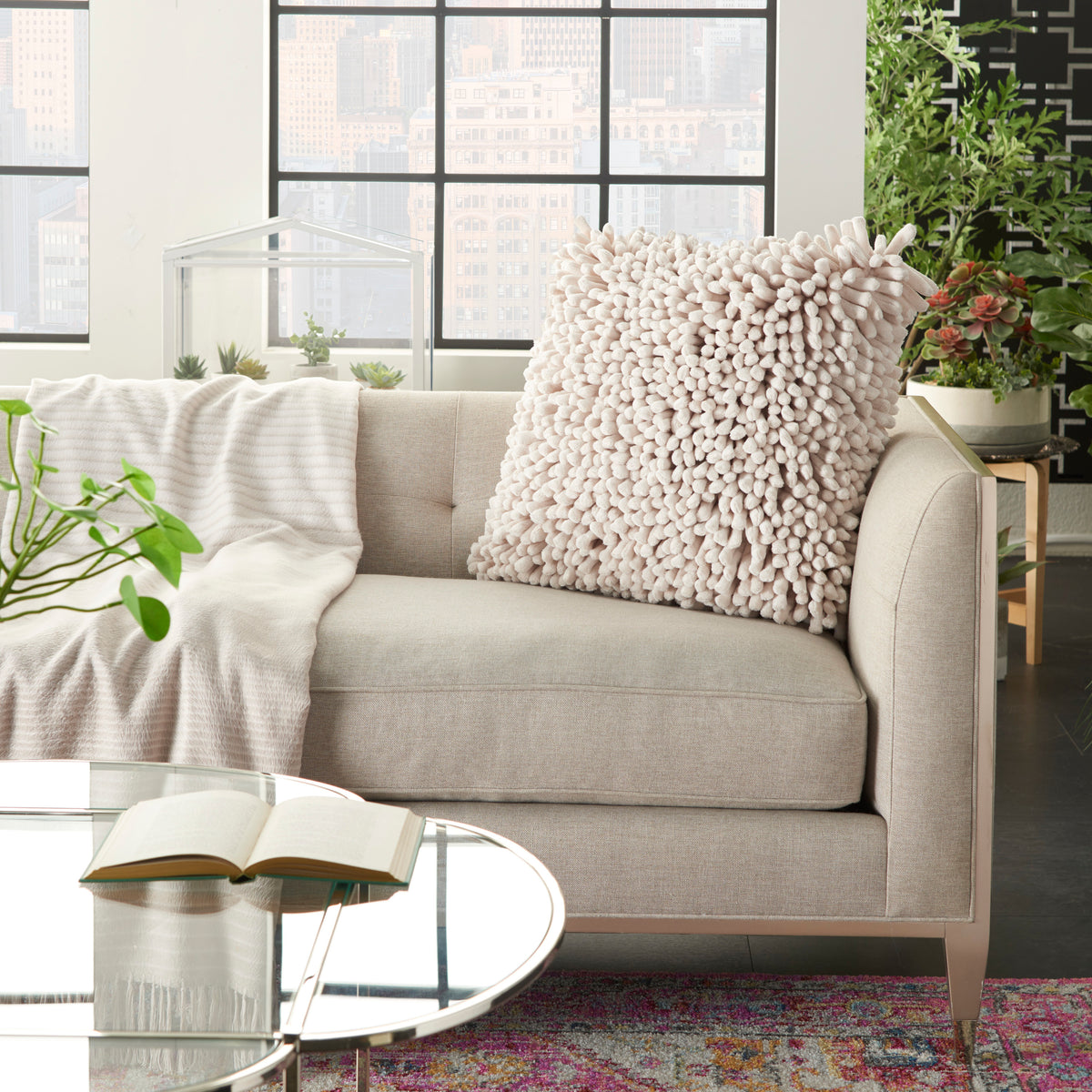 Sofia YS103 Ivory 20" x 20" Throw Pillows