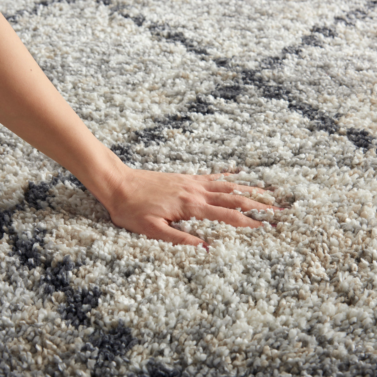 Oslo Shag OSL01 Silver Grey Rug