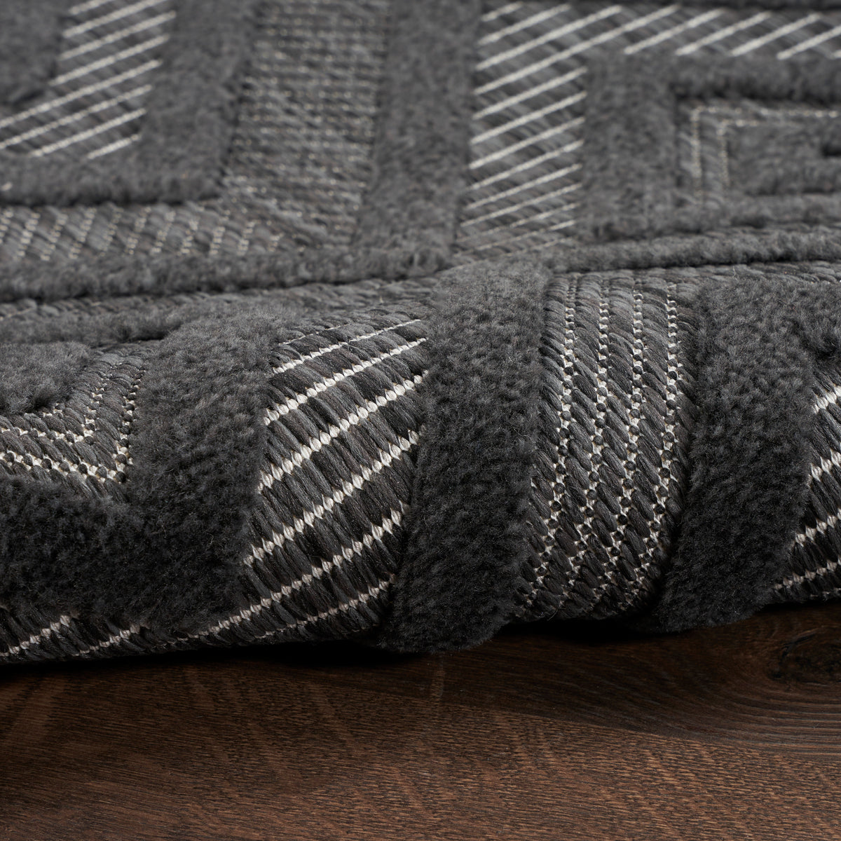 Versatile NRV01 Charcoal Black Rug
