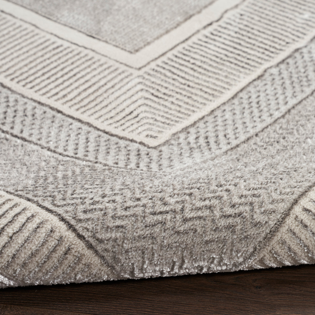 Glitz GLZ07 Silver Rug