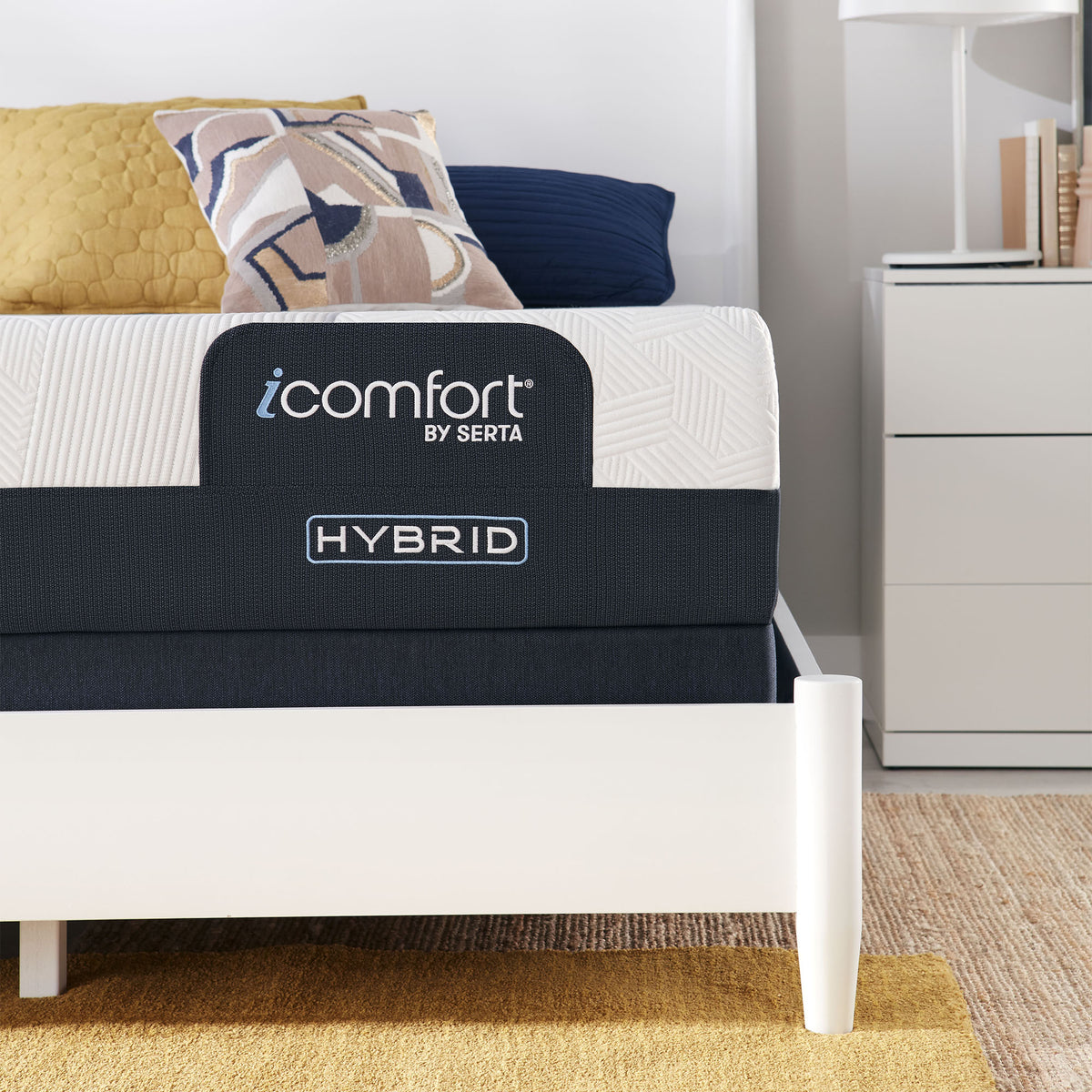 iComfort CF 1000 12" Hybrid Medium Mattress