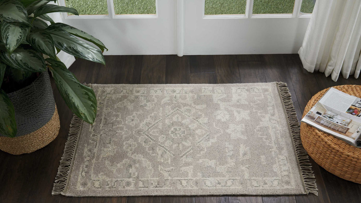 Elan ELN03 Silver Rug