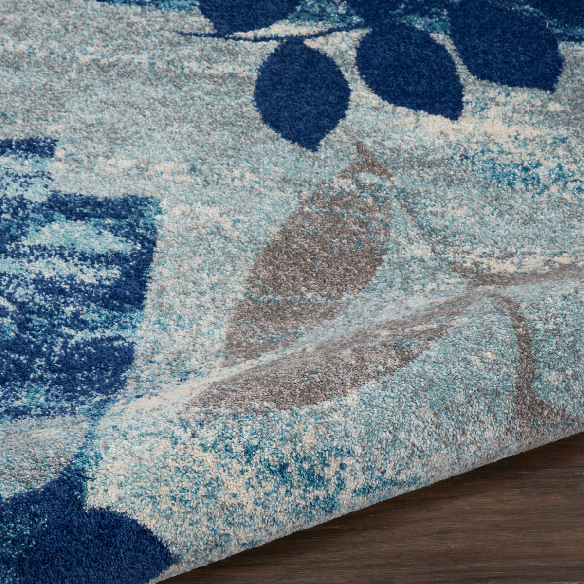 Tranquil TRA01 Navy Light Blue Rug