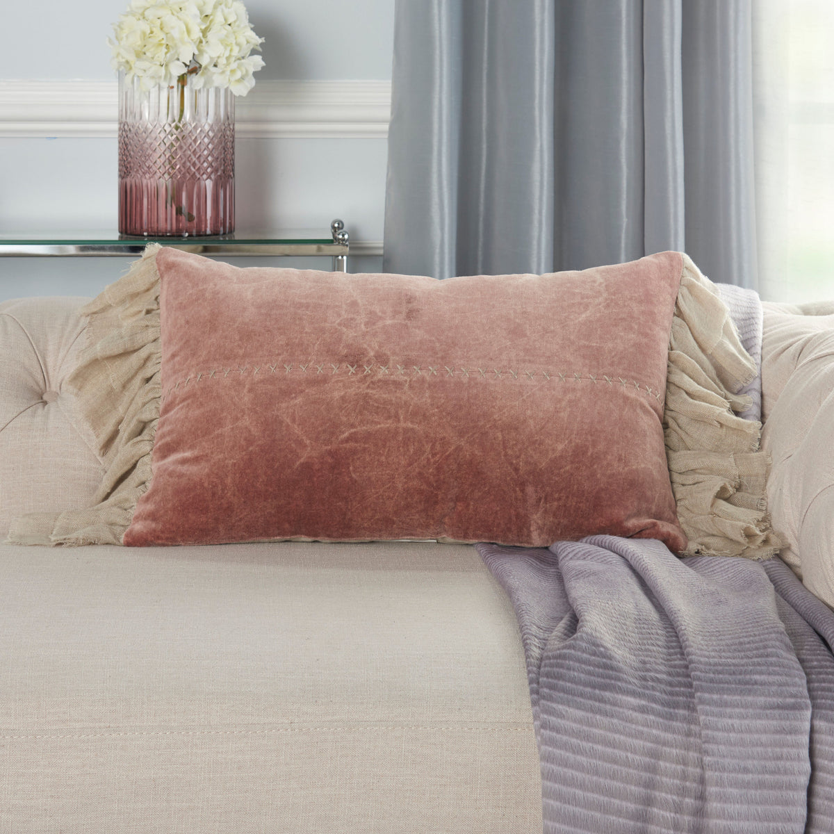 Sofia GE903 Blush 14" x 22" Throw Pillows