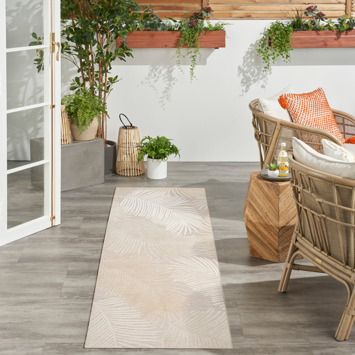 Suncoast SNC03 Beige Rug