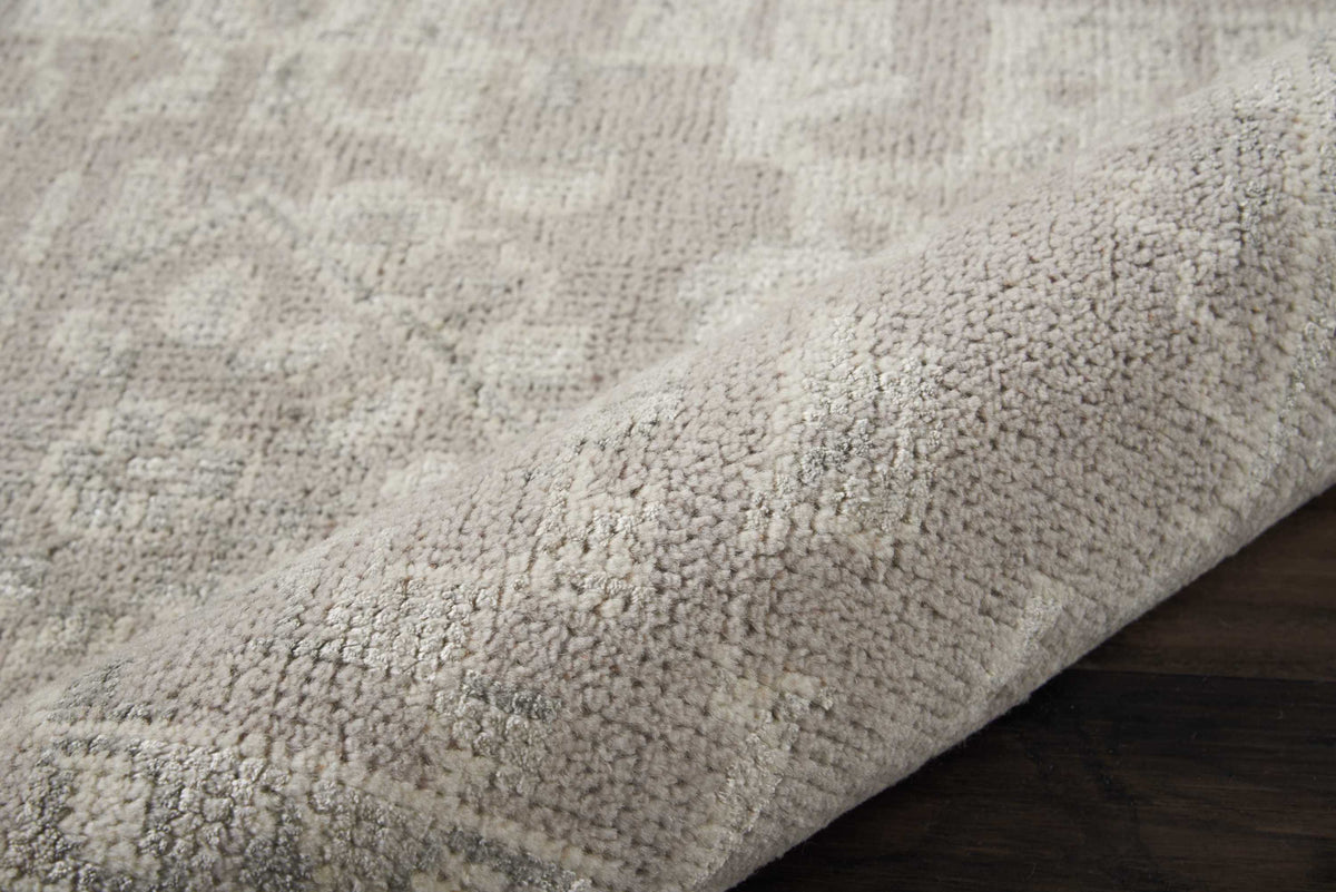 Elan ELN03 Silver Rug