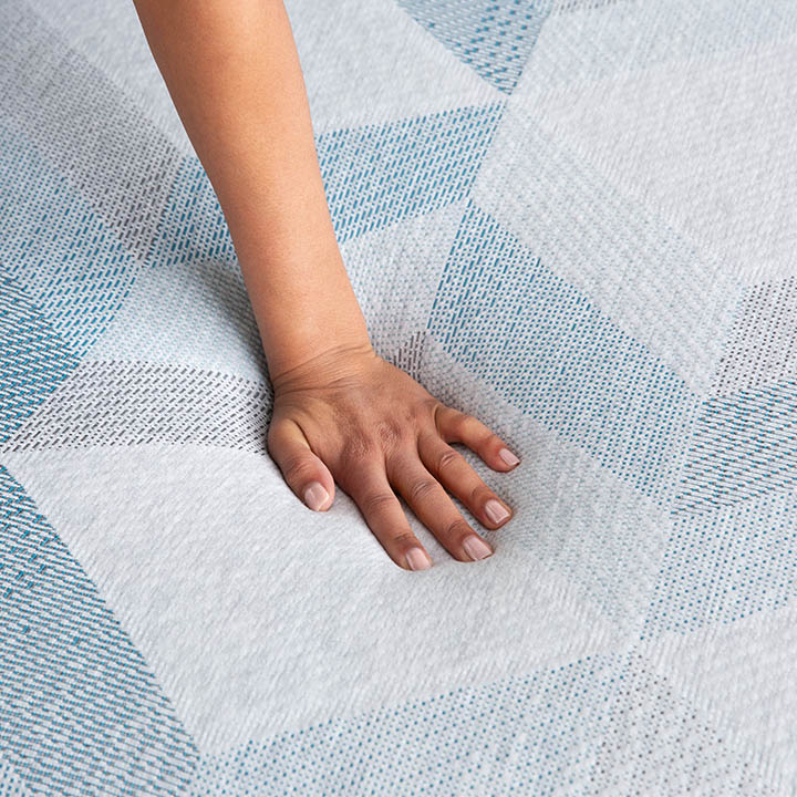 Dream Weaver 12.5" Hybrid Plush Mattress