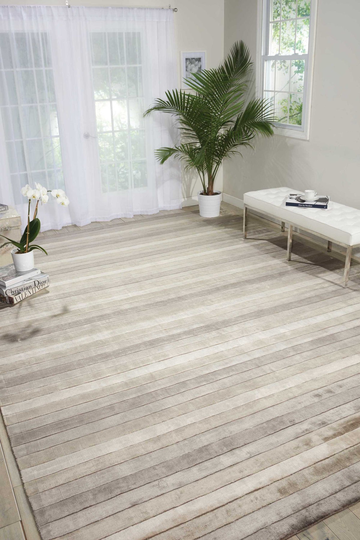Aura AUR01 Silver Shadow Rug