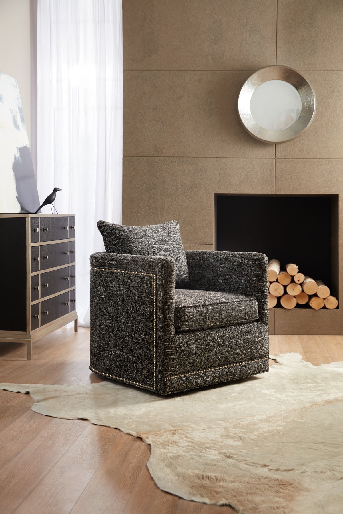 Aura Swivel Chair
