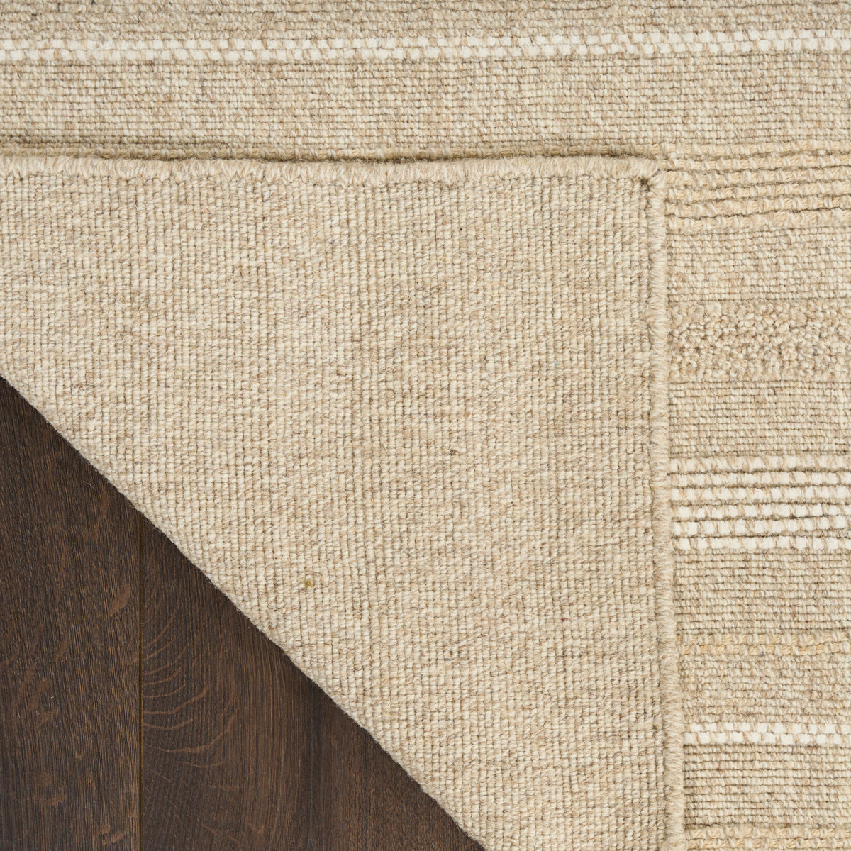 Embrace EMB01 Ivory Silver Rug