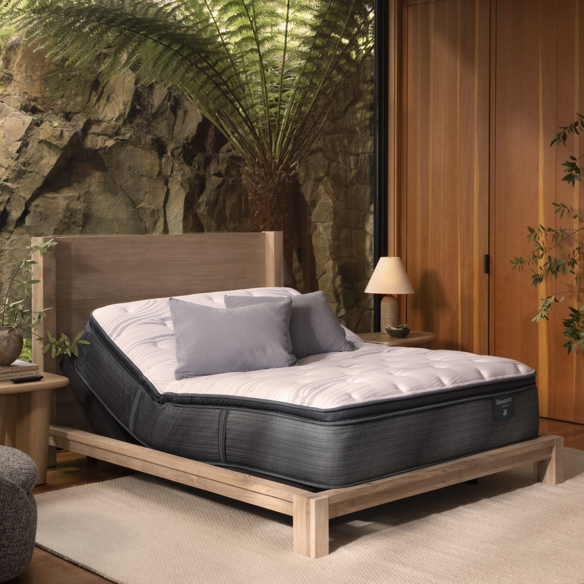 Harmony Divers Bay 13.25" Medium Mattress
