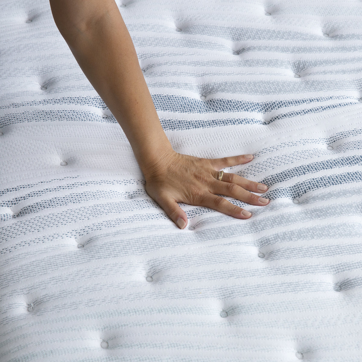Harmony Divers Bay 12" Extra Firm Mattress