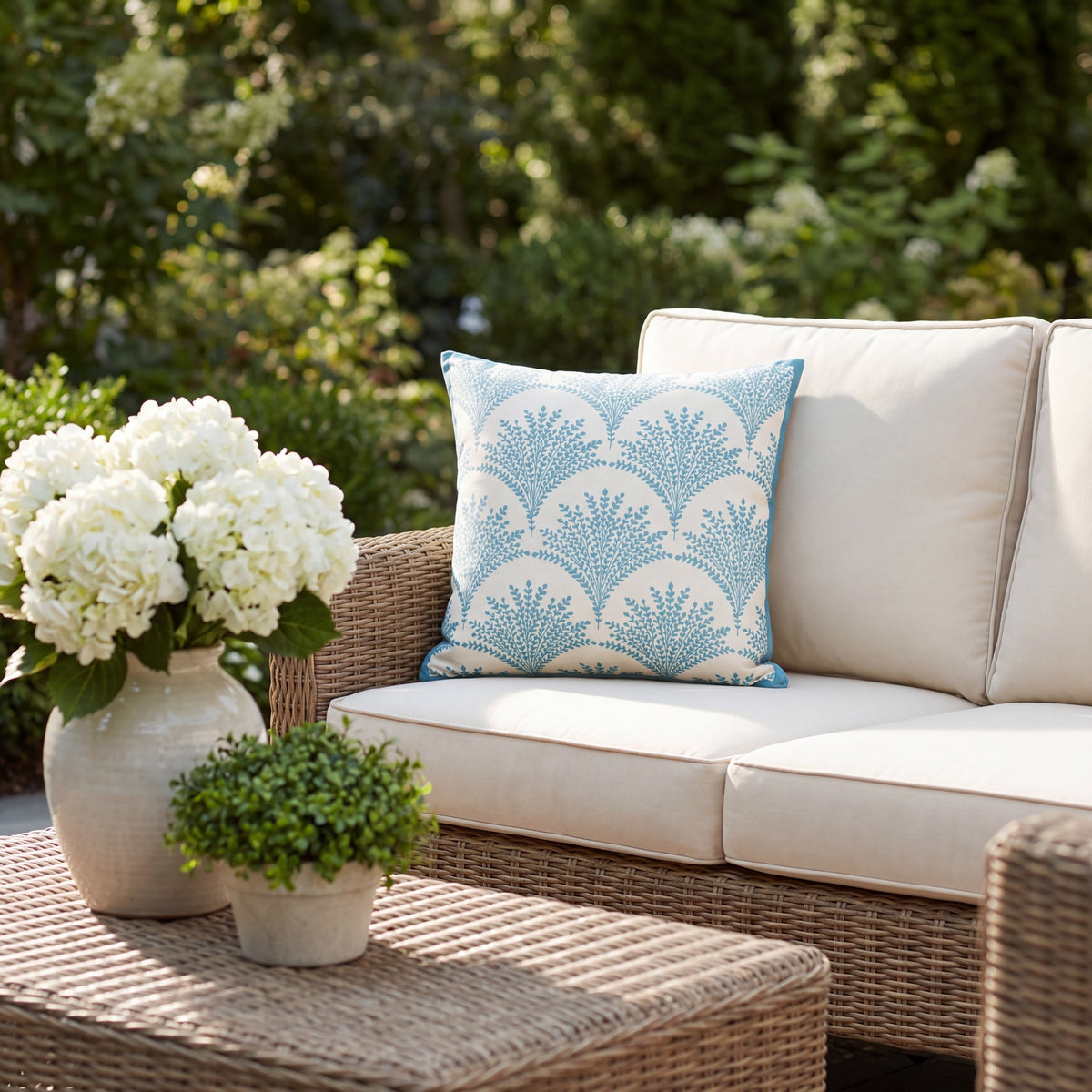 Outdoor Pillows VJ245 Turquoise 18" x 18" Throw Pillows