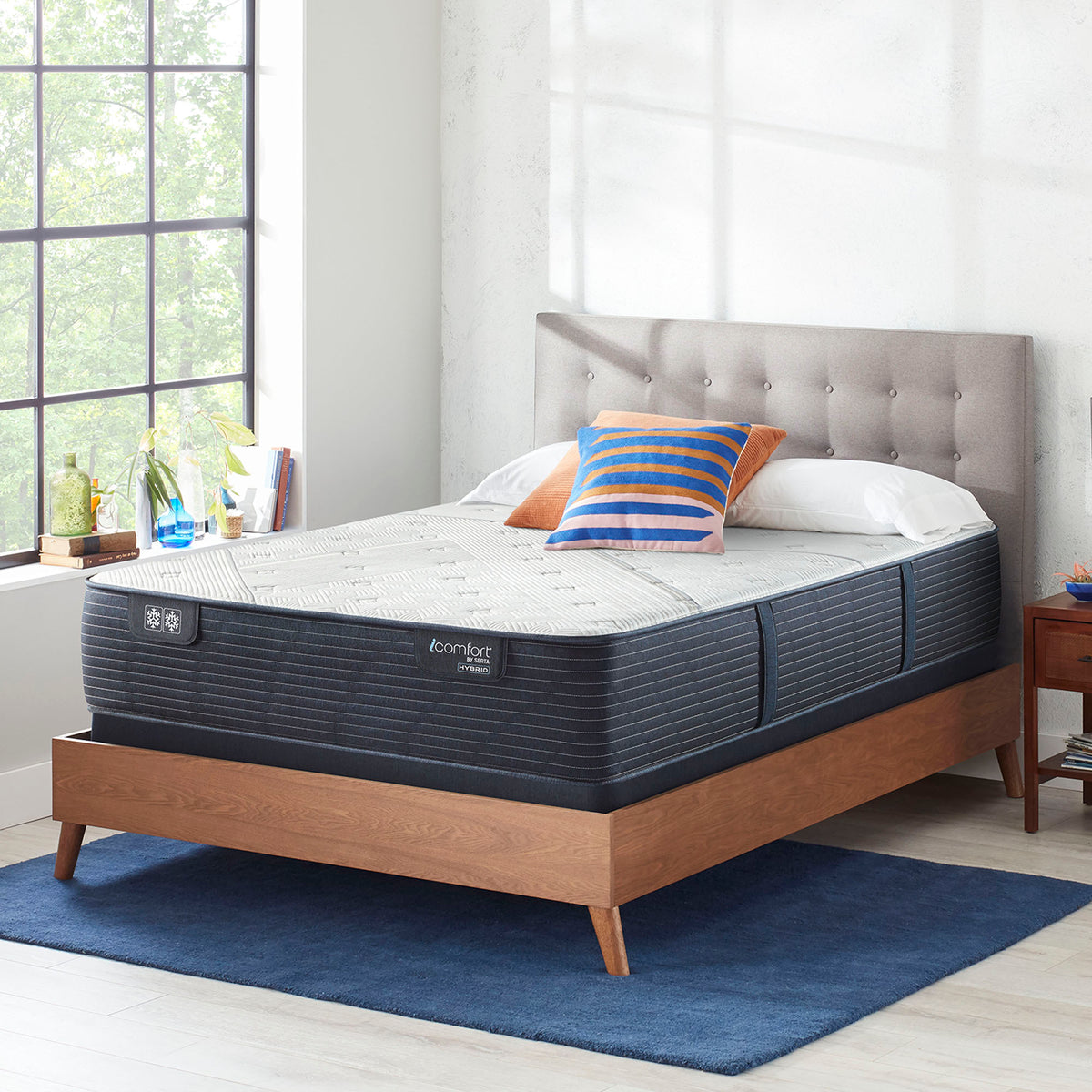 iComfort CF 2000 13.5" Hybrid Plush Mattress