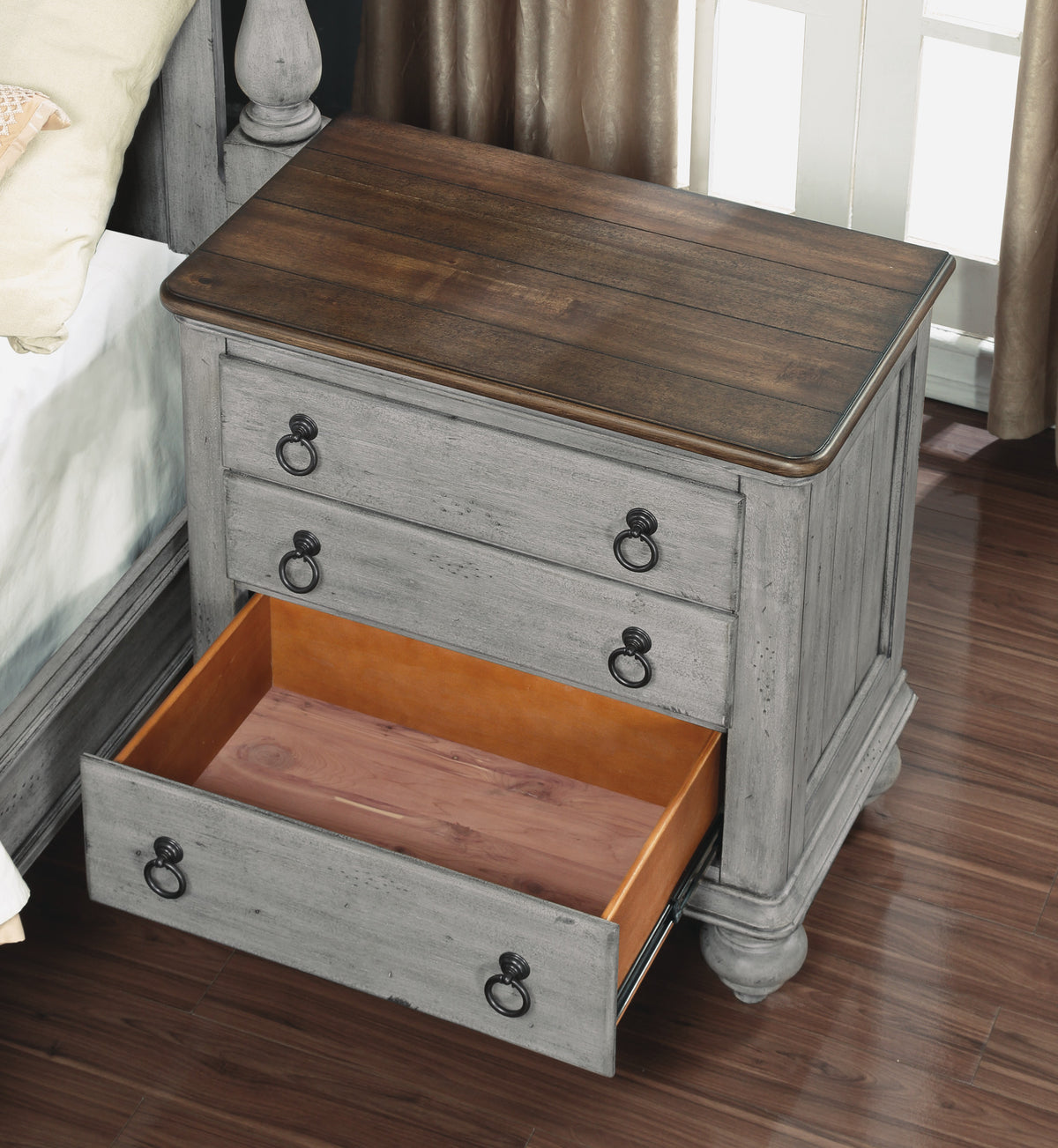 Plymouth Nightstand