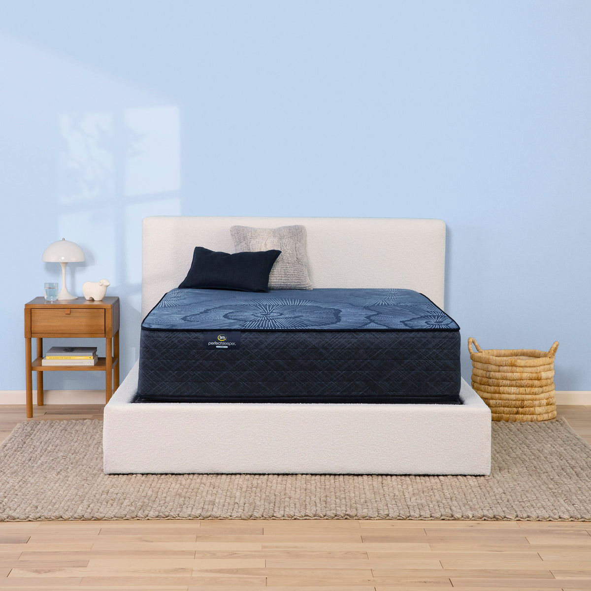 Perfect Sleeper Shorepoint 14" Hybrid Plush Mattress